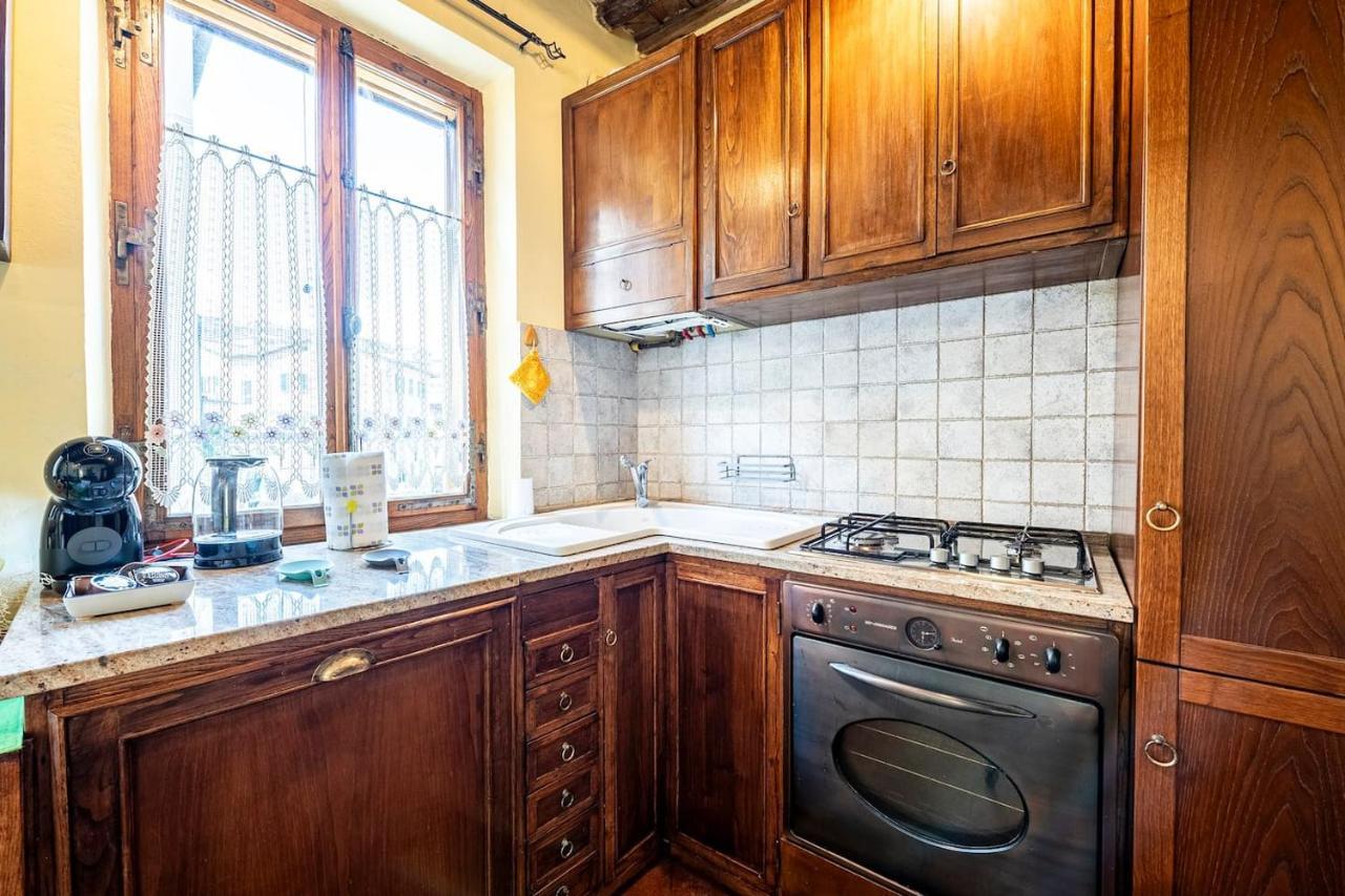 The Sunflower Apartment Siena Bagian luar foto